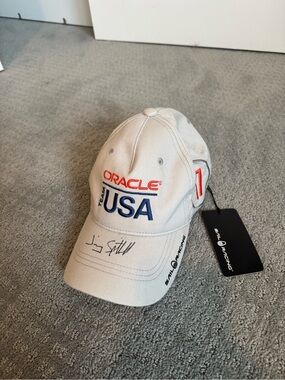 Sail Racing Oracle Cap in Red and Light Gray